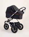 montain-buggy-carrycot-plus-Blackout-cover-on-urban-jungle-buggy.webp