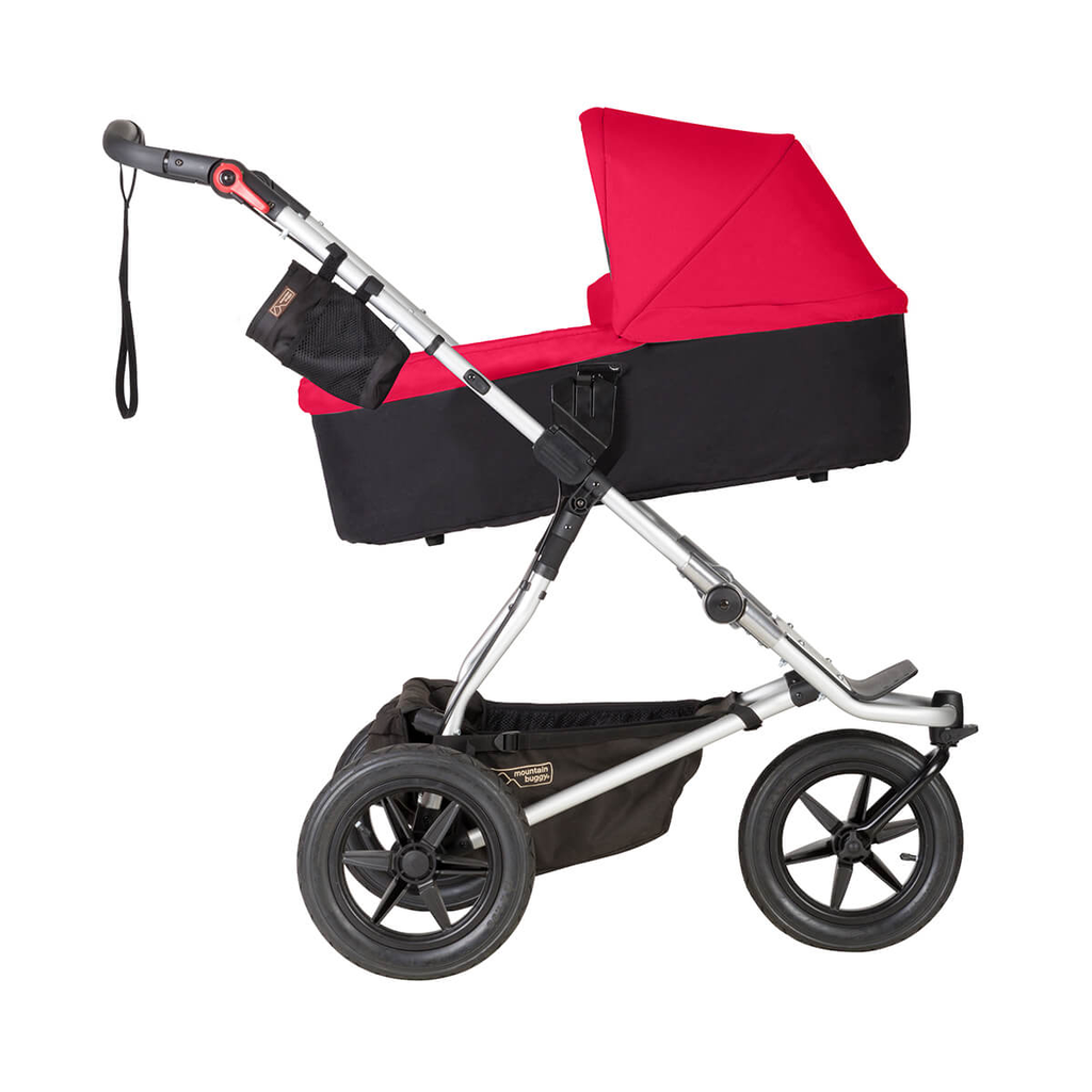 Mountain-Buggy-berry-carrycot-plus-on-urban-jungle-buggy-in-incline-mode.webp