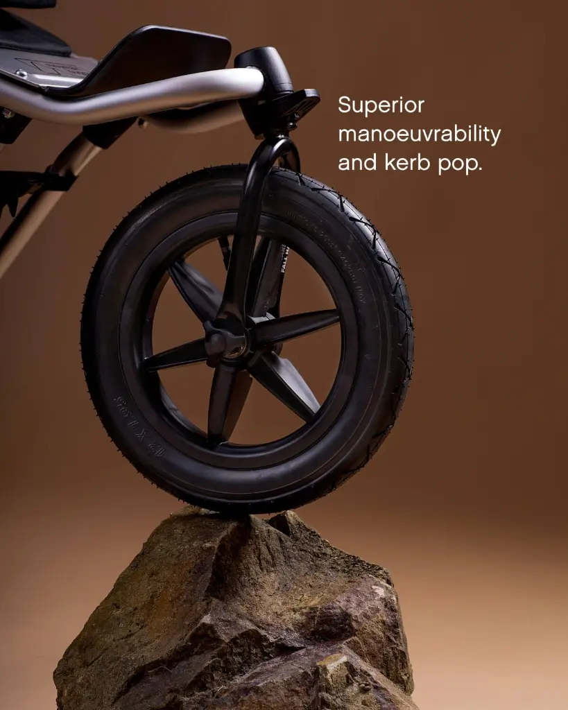 mountain-buggy-urban-jungle-Heritage-Mustang-Superior-manoeuvrability-and-kerb-pop.webp